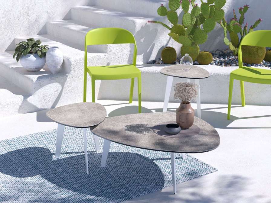 OUTDOOR COFFEE TABLE GALET
